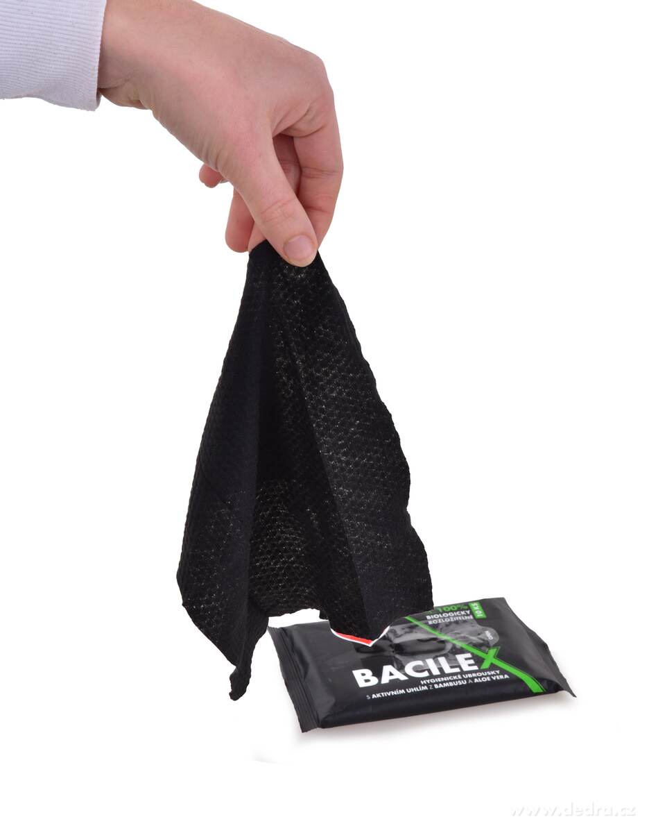 2+1 ZDARMA | Hygienick├ę vlh─Źen├ę ubrousky s bambusov├Żm uhl├şm & Aloe Vera | BACILEX┬« - obr├ízek 6 | Vychyt├ívky na cesty | Grand M├│da