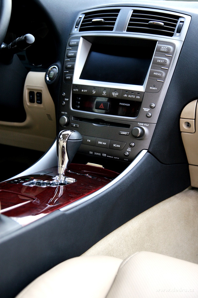 Čistič interiérů aut CAR INTERIOR spray – náhled 4 | Grand Móda