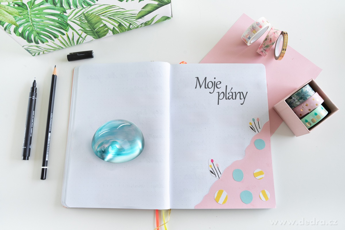 HEMISPHERE stolní těžítko na dokumenty a papíry, skleněné – náhled 3 | Grand Móda