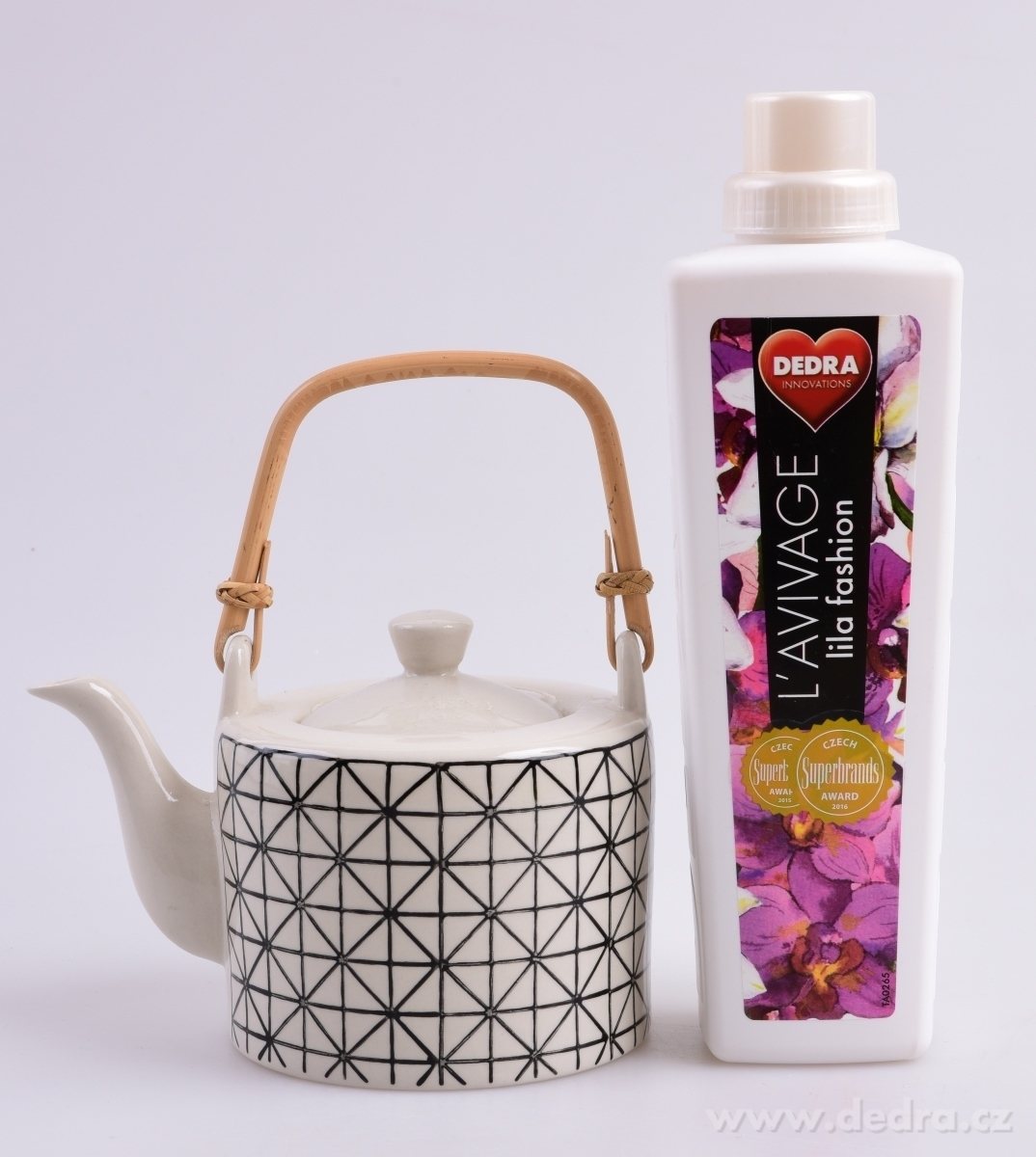 Konvice Black&White, s bambusovým – náhled 5 | Grand Móda