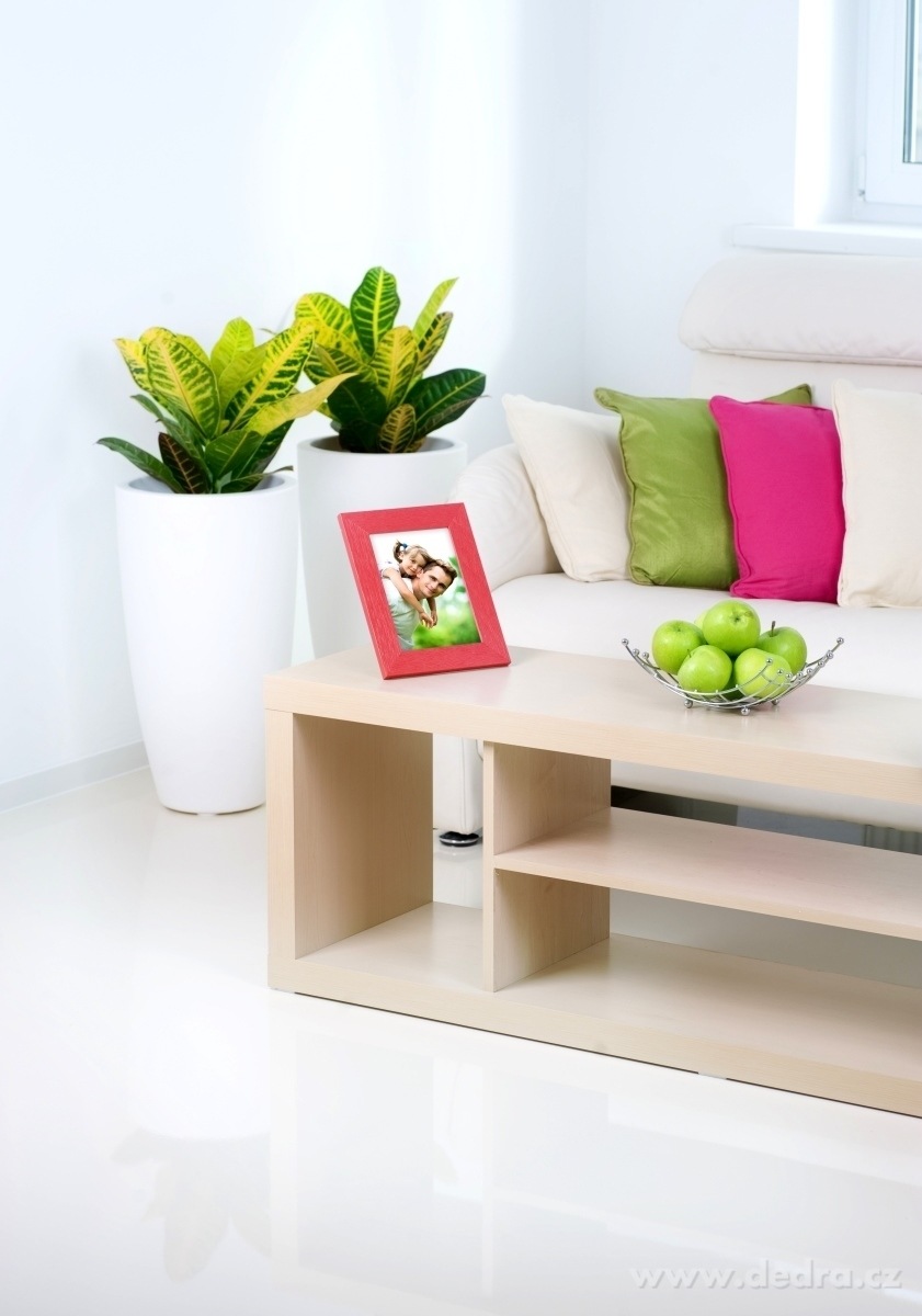 Dřevěný fotorámeček, červený – náhled 5 | Grand Móda