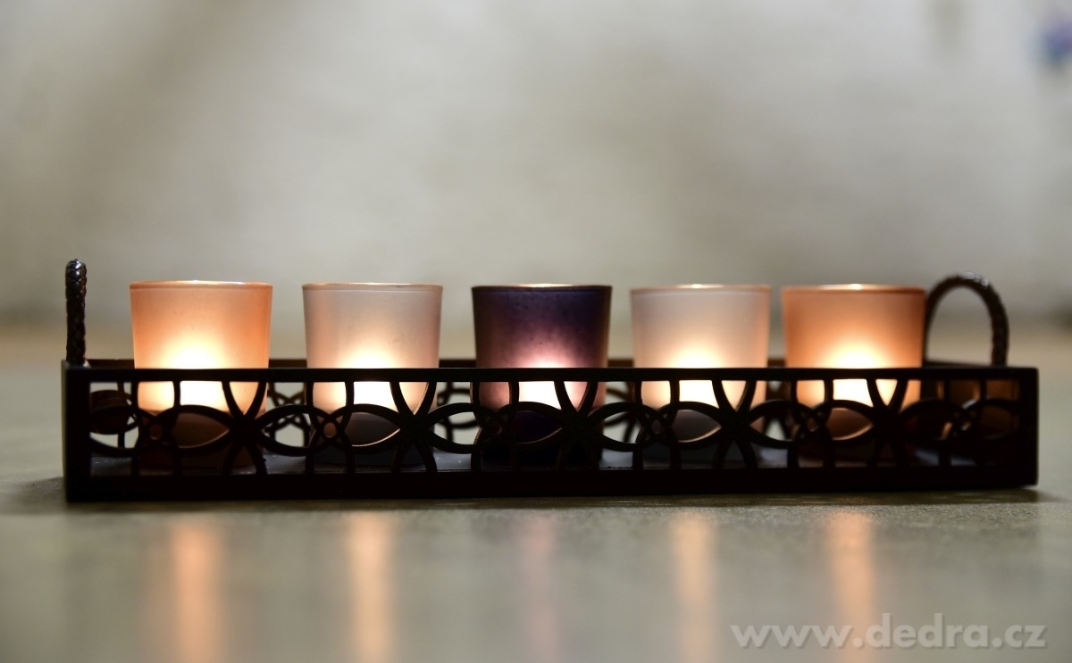 5 ks skleněný svícen na dřeveném podstavci – náhled 3 | Grand Móda
