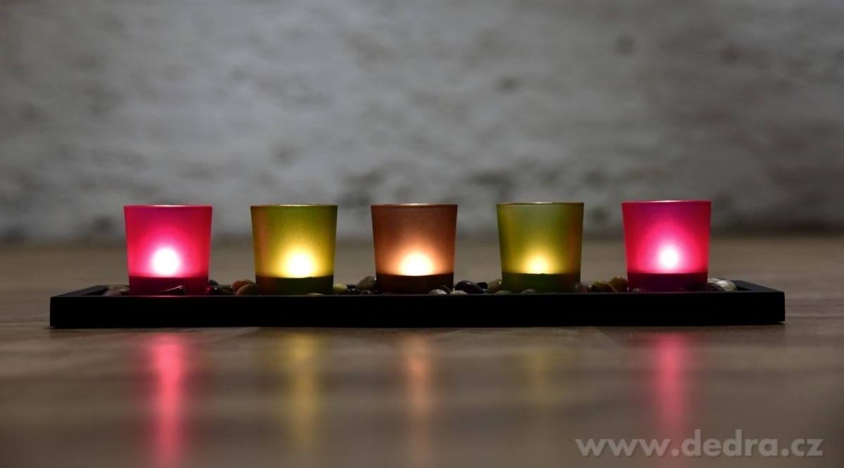 5 ks skleněný svícen na dřeveném podstavci – náhled 3 | Grand Móda