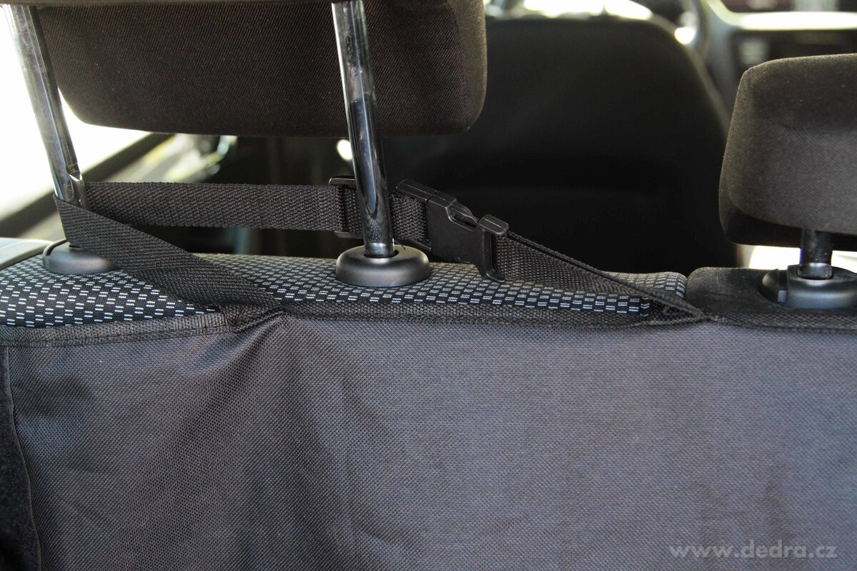 DRIVE, ochranná podložka do kufru auta pro psy, voděodolná & omyvatelná, 145 × 115 cm – náhled 2 | Grand Móda