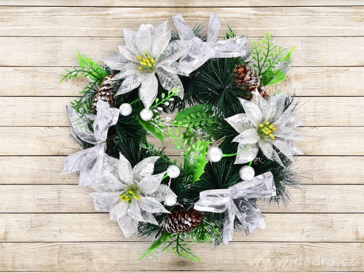 Dekorativní věnec, bílé květy a šišky 20 cm – náhled 3 | Grand Móda