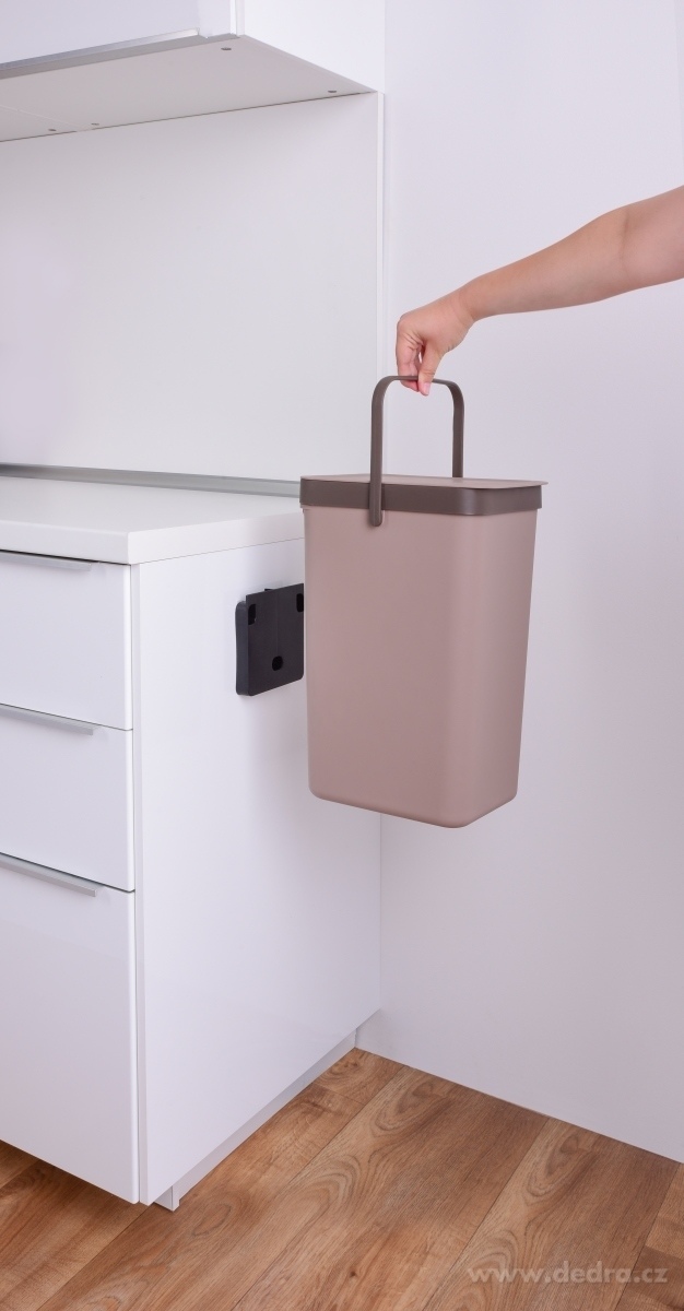 18 L závěsný odpadkový koš, s odklápěcím víkem a uchem – náhled 4 | Grand Móda