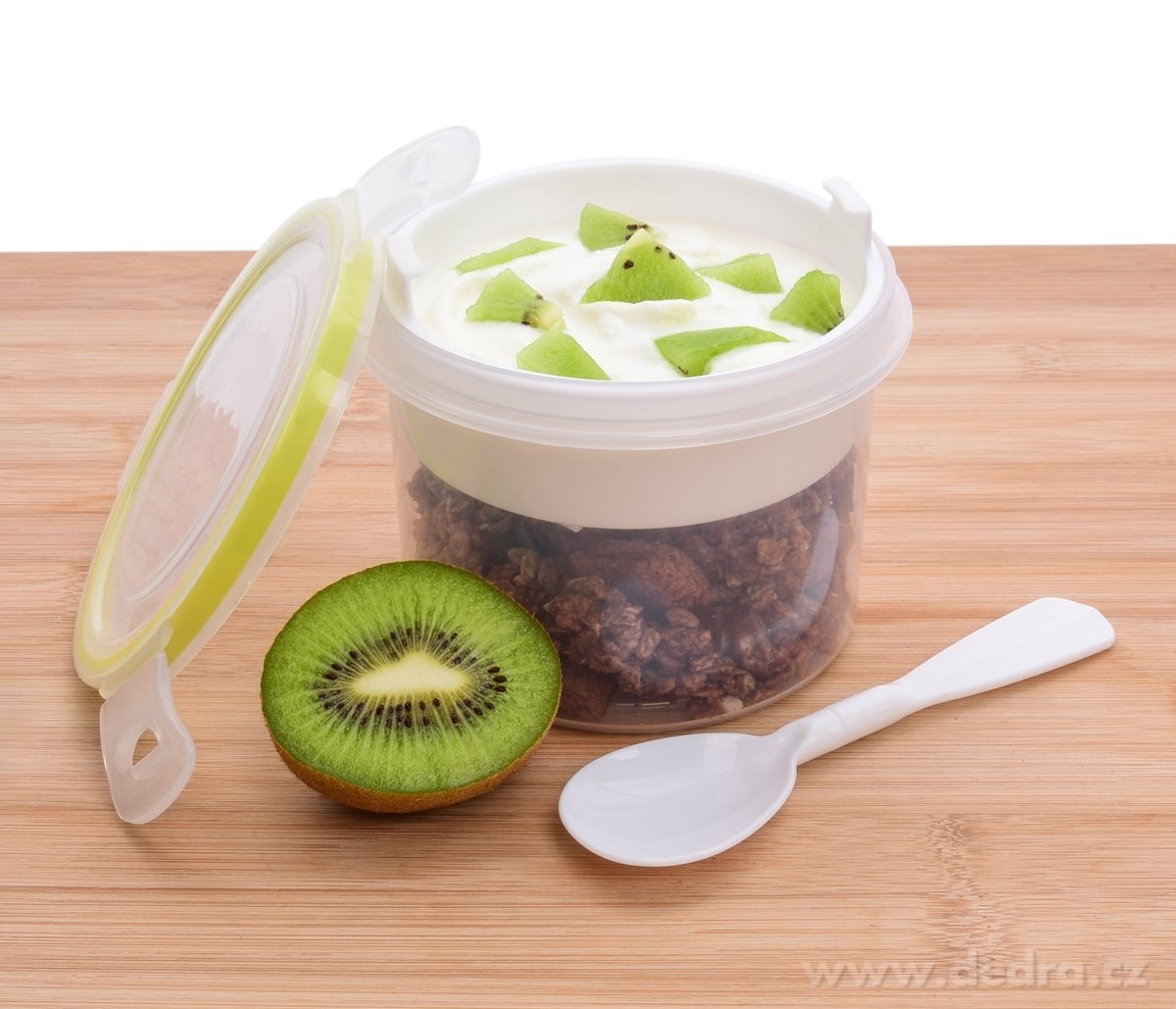 CVAK&CVAK JOGURTOVNÍK, 450 ml, dóza 3v1 na jogurt, ovoce & lžičku | Náčiní | Grand Móda