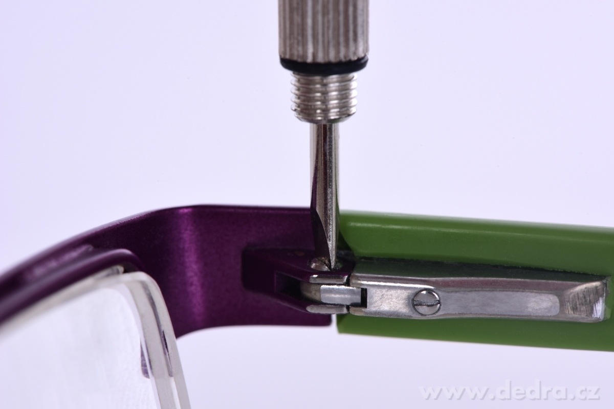 BRILEX®, 4v1 mini šroubovák na brýle, hodinky & elektroniku, kapesní šroubovák na klíče – náhled 5 | Grand Móda