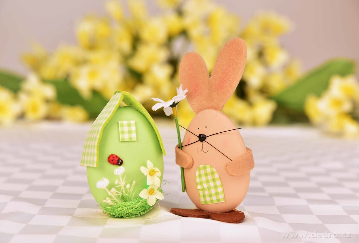 15 cm zajíček - vajíčko, velikonoční závěsná dekorace, s propracovanými detaily – náhled 4 | Grand Móda