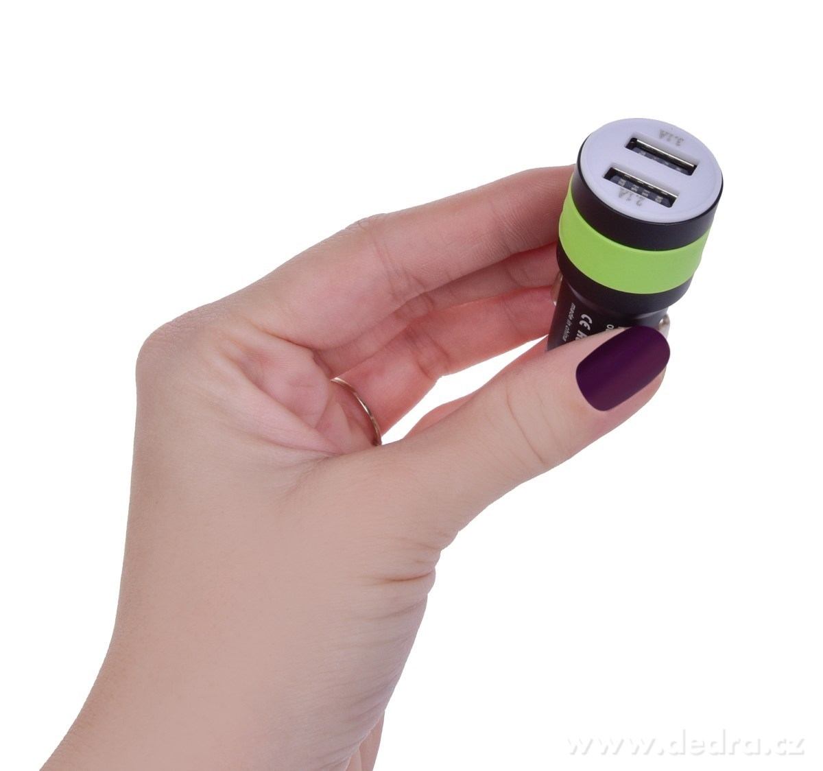 2 x USB nabíjecí adaptér do auta, s bezpečnostním hrotem – náhled 2 | Grand Móda