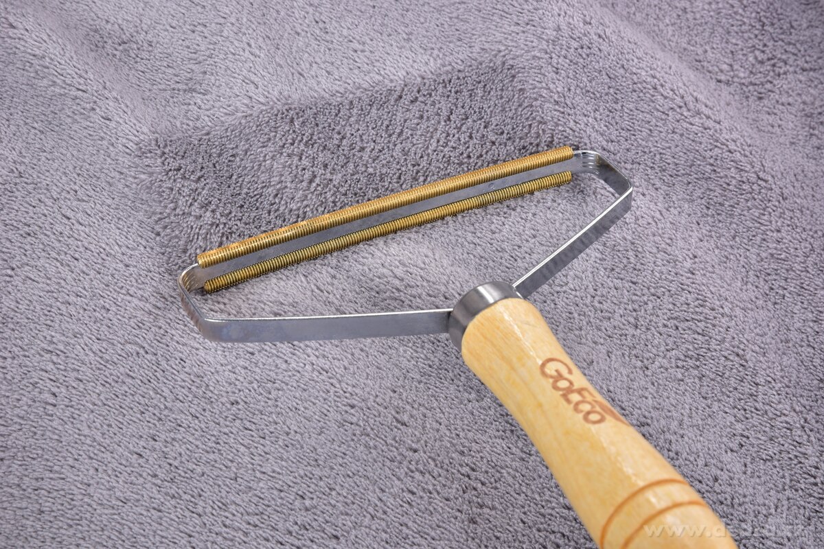 Oboustrann├Ż ODCHLUPOVA─î | odstra┼łova─Ź ┼żmolk┼» & chlup┼» z textilu, koberc┼» a ─Źaloun─Ťn├ş | GoEco┬« - obr├ízek 4 | Pro psy a ko─Źky ­čÉż | Grand M├│da