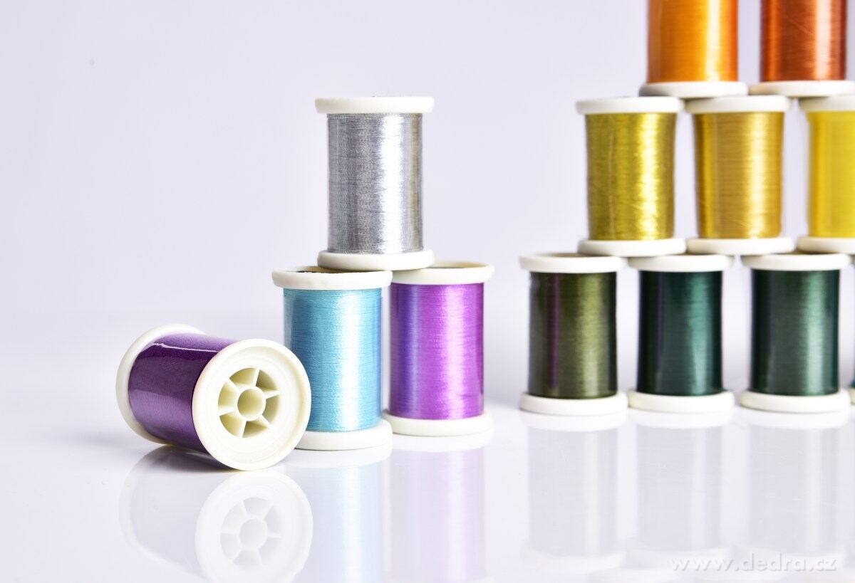 40 ks sada barevných nití pro ruční i strojové šití a vyšívání – náhled 4 | Grand Móda