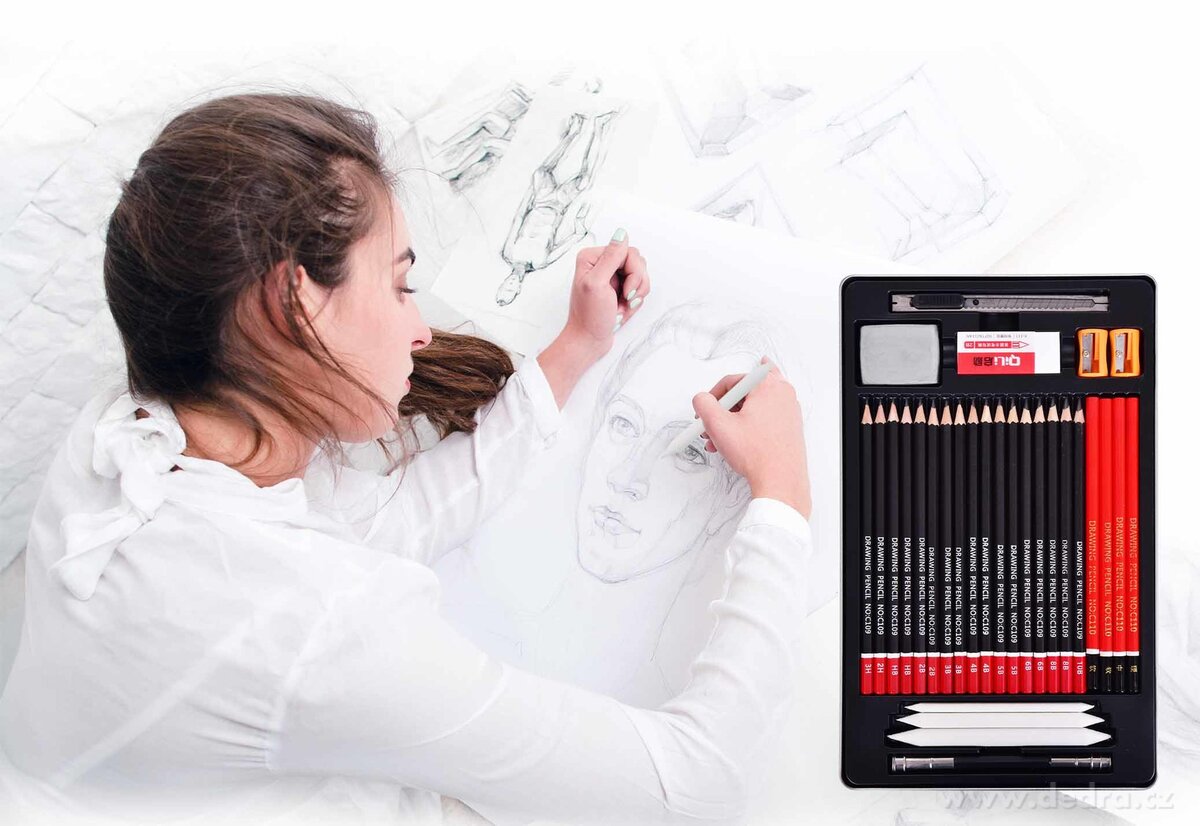 ART, 30 ks kreslířská sada v kovové kazetě, umělecké grafitové tužky a pomůcky pro kresbu – náhled 3 | Grand Móda