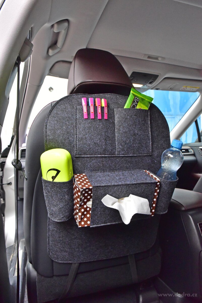 Závěsný filcový kapsář/organizér do auta na přední sedadlo – náhled 3 | Grand Móda