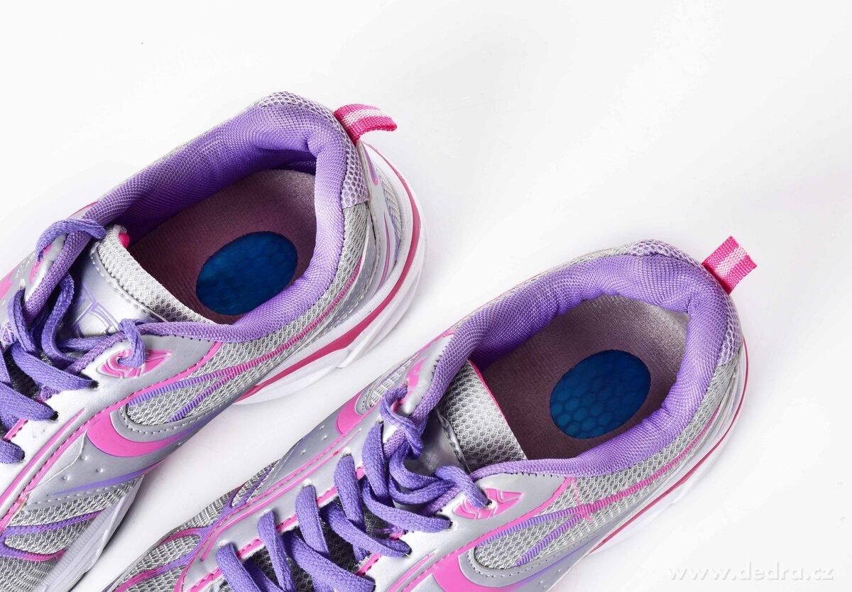 PEDICARE®, gelová podpatěnka do bot, 2 ks, pro úlevu patám a tlumení nárazů, šedé – náhled 4 | Grand Móda