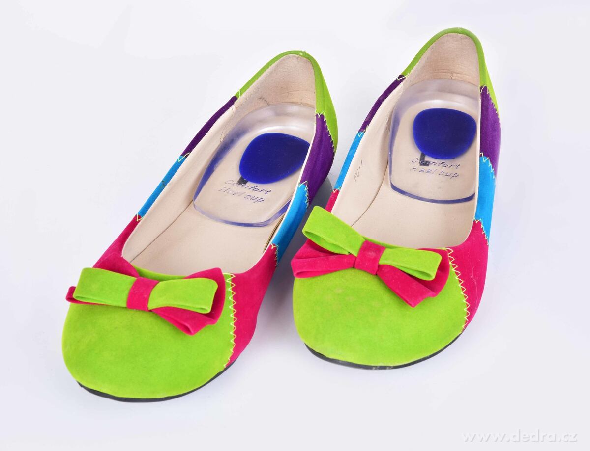 PEDICARE®, gelová podpatěnka do bot, 2 ks, pro úlevu patám a tlumení nárazů, transparentní – náhled 3 | Grand Móda