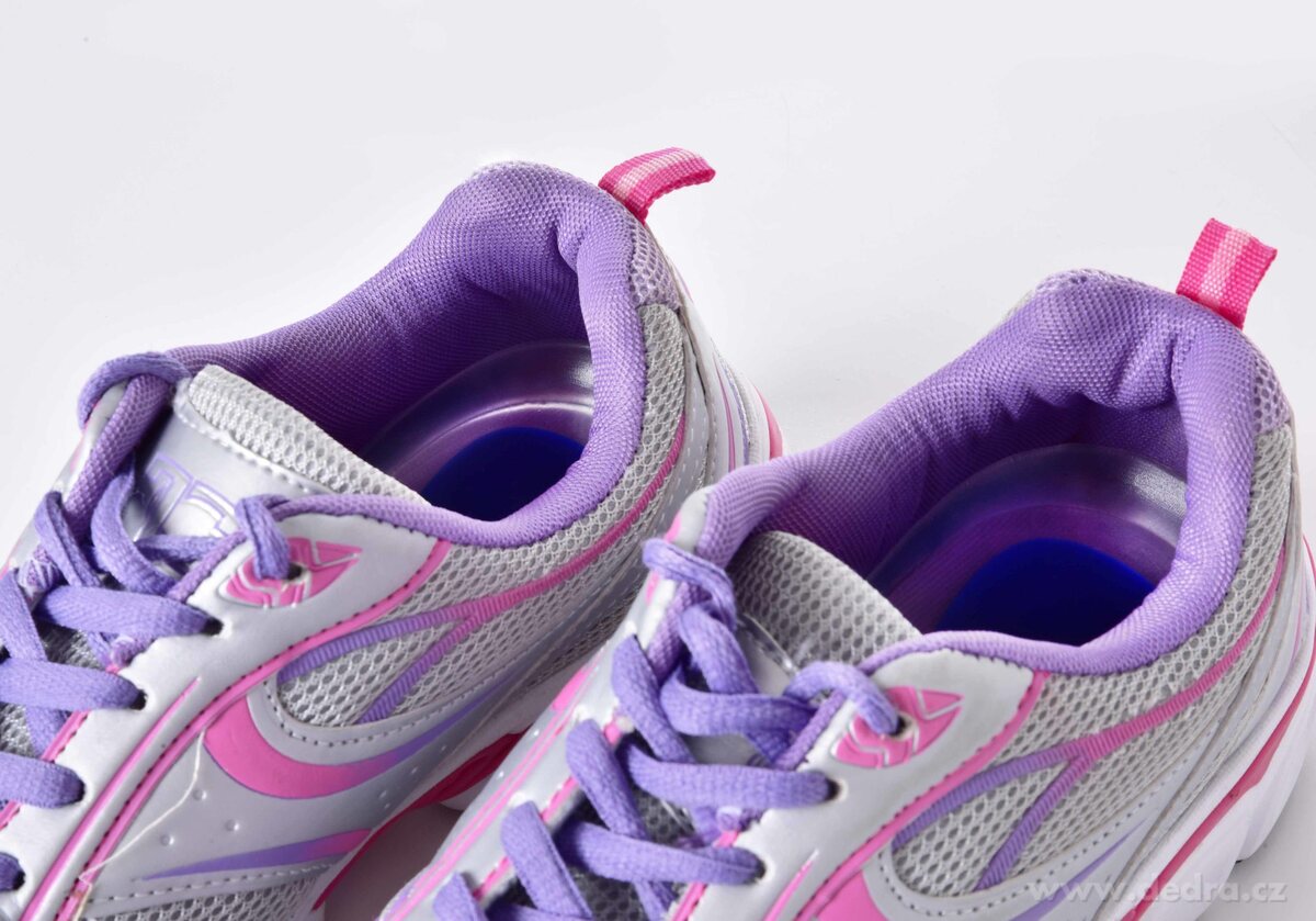 PEDICARE®, gelová podpatěnka do bot, 2 ks, pro úlevu patám a tlumení nárazů, transparentní – náhled 4 | Grand Móda