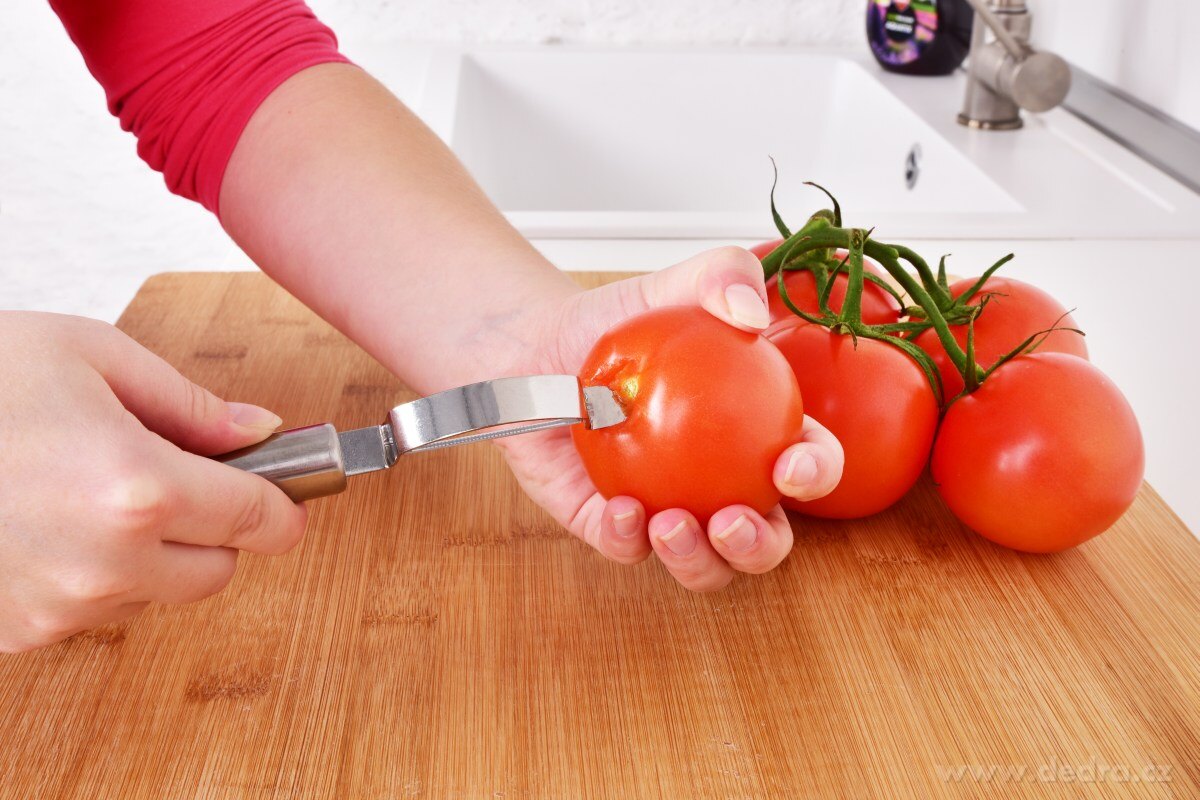 GOURMET, nerezová kuchyňská škrabka, 5 cm, pilková čepel s vykrajovátkem – náhled 3 | Grand Móda