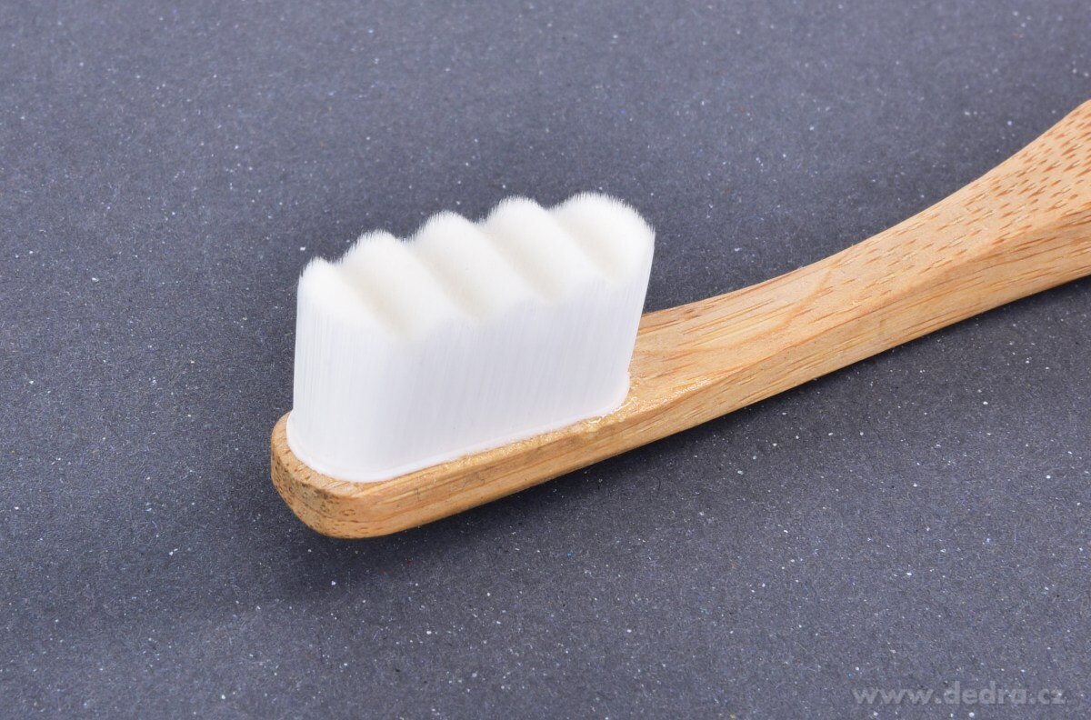 GoEco® BAMBOO, Zubní kartáček 10 000 vláken, Ultra jemné a husté štětinky, bílý – náhled 2 | Grand Móda
