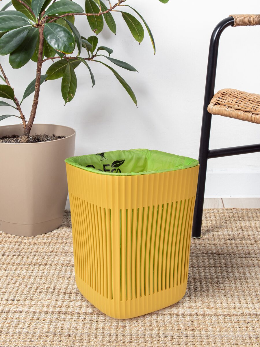 14 L perforovaný odpadkový koš s odnímatelným rámečkem – náhled 3 | Grand Móda