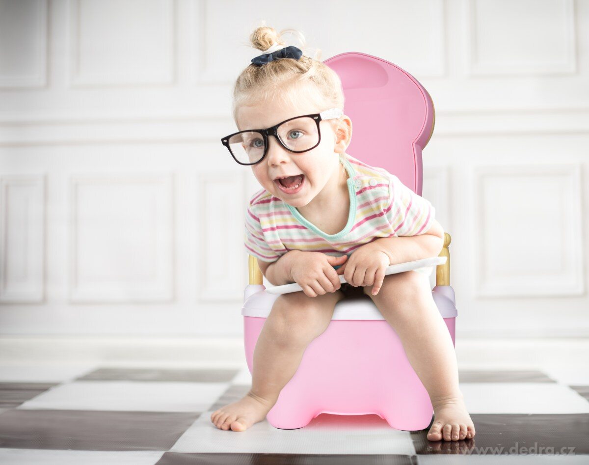 BABY HROCH, dětský nočník s motivem hrošíka, s víkem, uchy a kartáčkem, objem 1500 ml, růžový – náhled 3 | Grand Móda