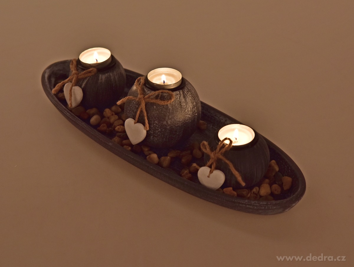 39 cm sada 3 svícnů na dřevěném podstavci – náhled 3 | Grand Móda