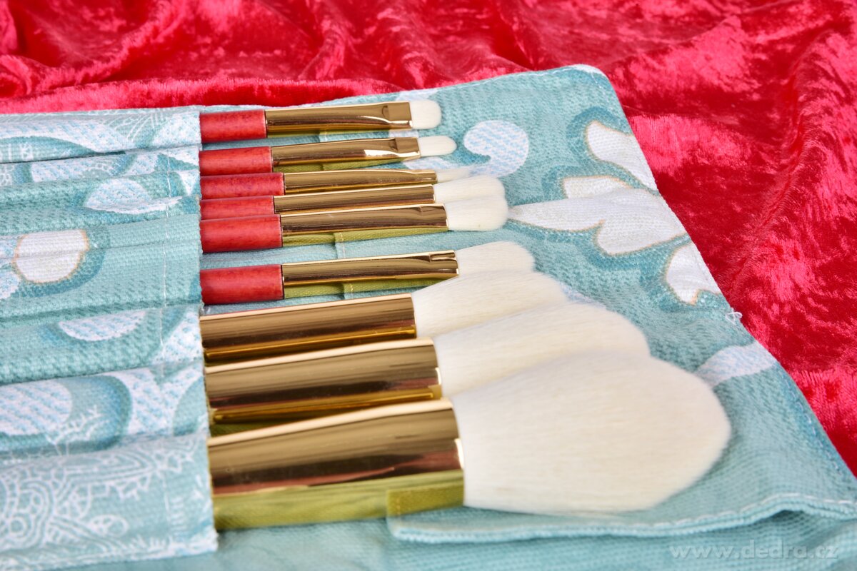 BEAUTY, 9 ks profesionálních přírodních štětců na make-up, s látkovým pouzdrem, sada pro líčení, mátová – náhled 6 | Grand Móda