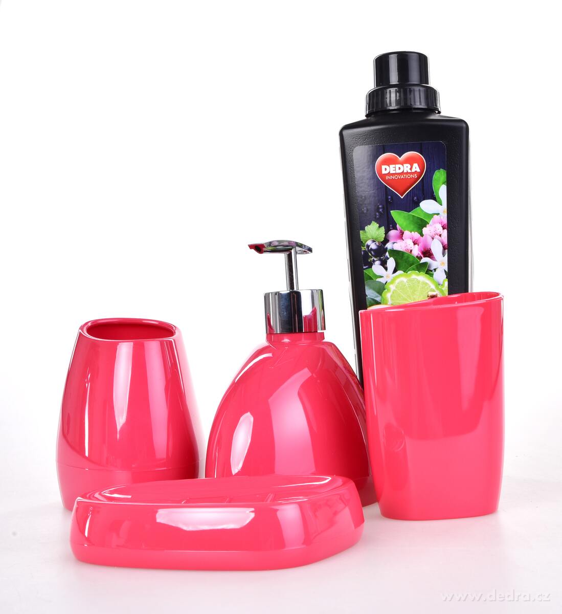 4dílný koupelnový set – náhled 4 | Grand Móda