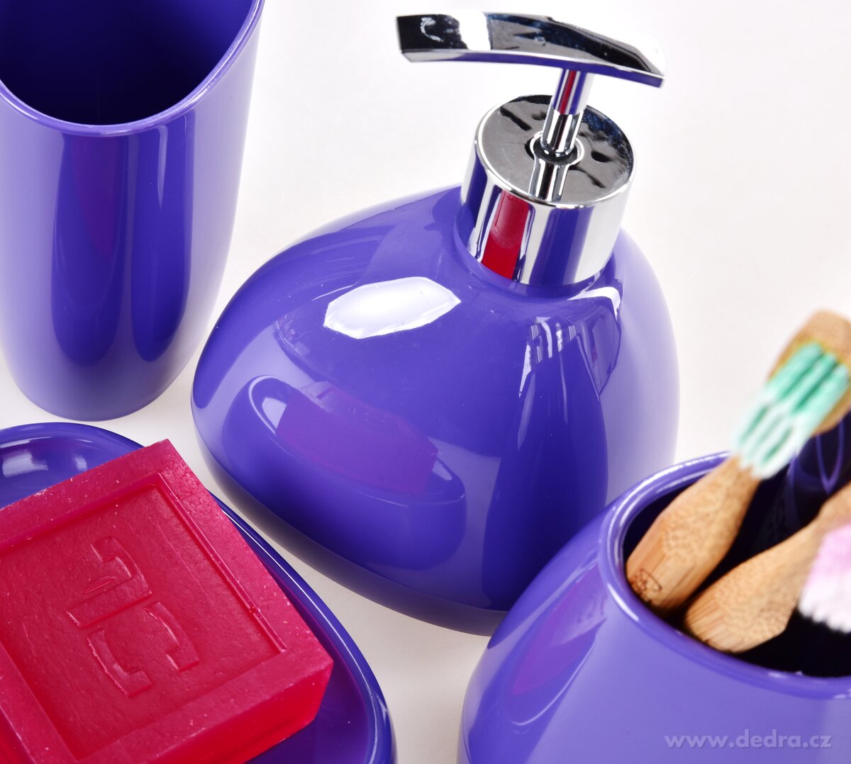 4dílný koupelnový set – náhled 3 | Grand Móda