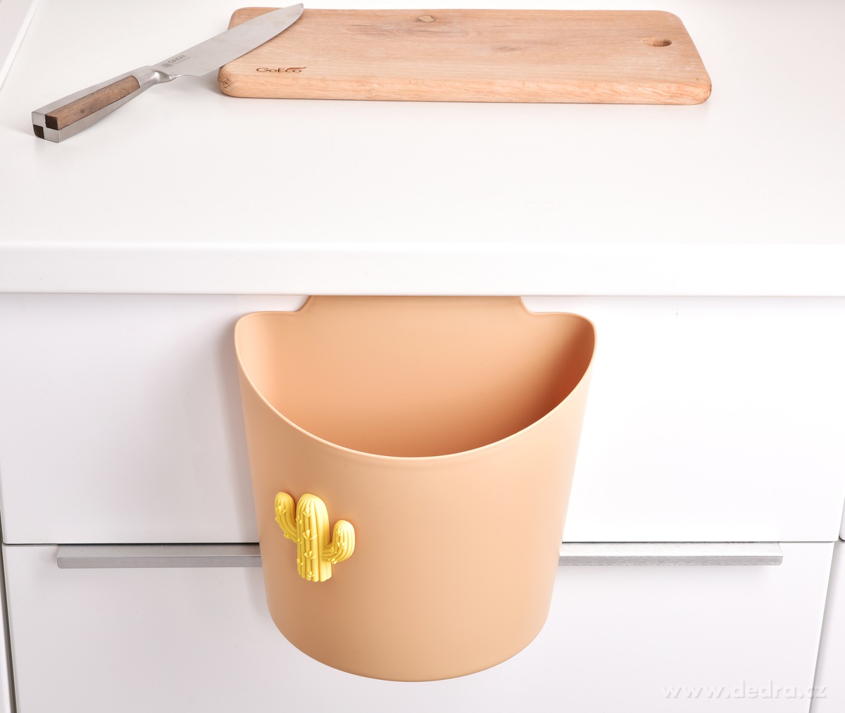 3,4 l kuchy┼łsk├Ż zbytkovn├şk, z├ív─Ťsn├Ż odpadkov├Ż ko┼í CACTUS - obr├ízek 3 | Vychyt├ívky | Grand M├│da