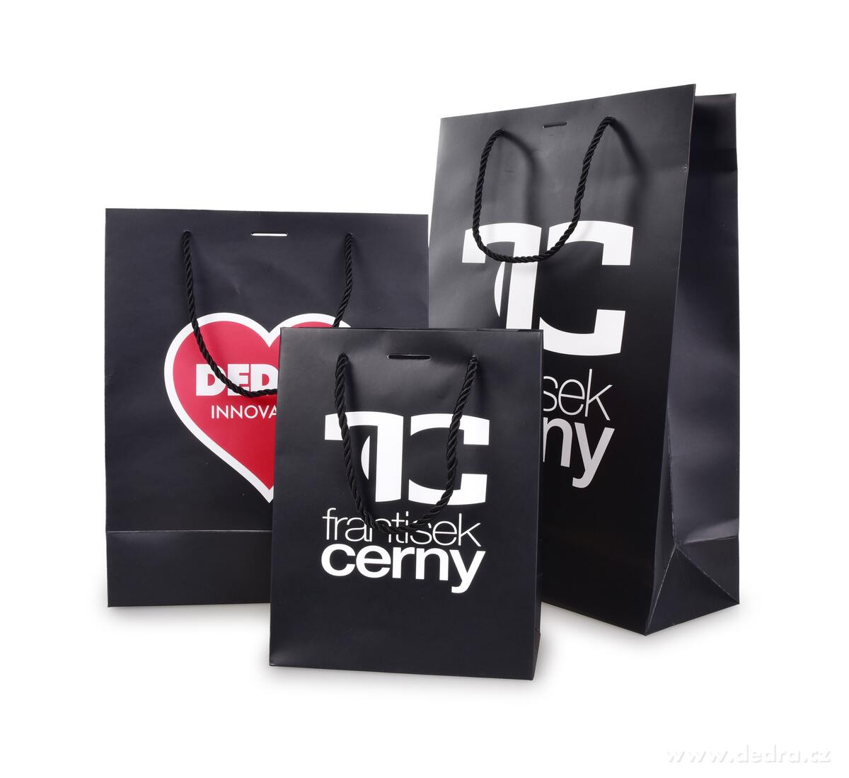 DEDRA PRESENCÉ, Dárková taška se saténovou stuhou, elegantní balení – náhled 5 | Grand Móda