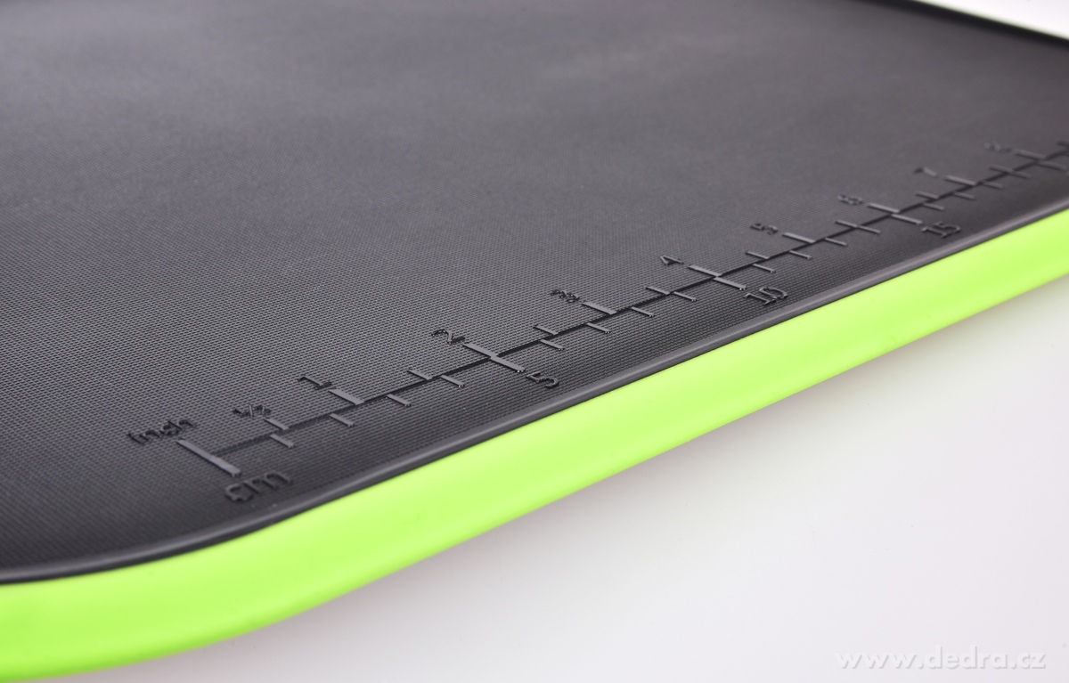 GOURMET, 2v1 oboustranné prkénko na zeleninu a maso, protiskluzová hrana – náhled 4 | Grand Móda