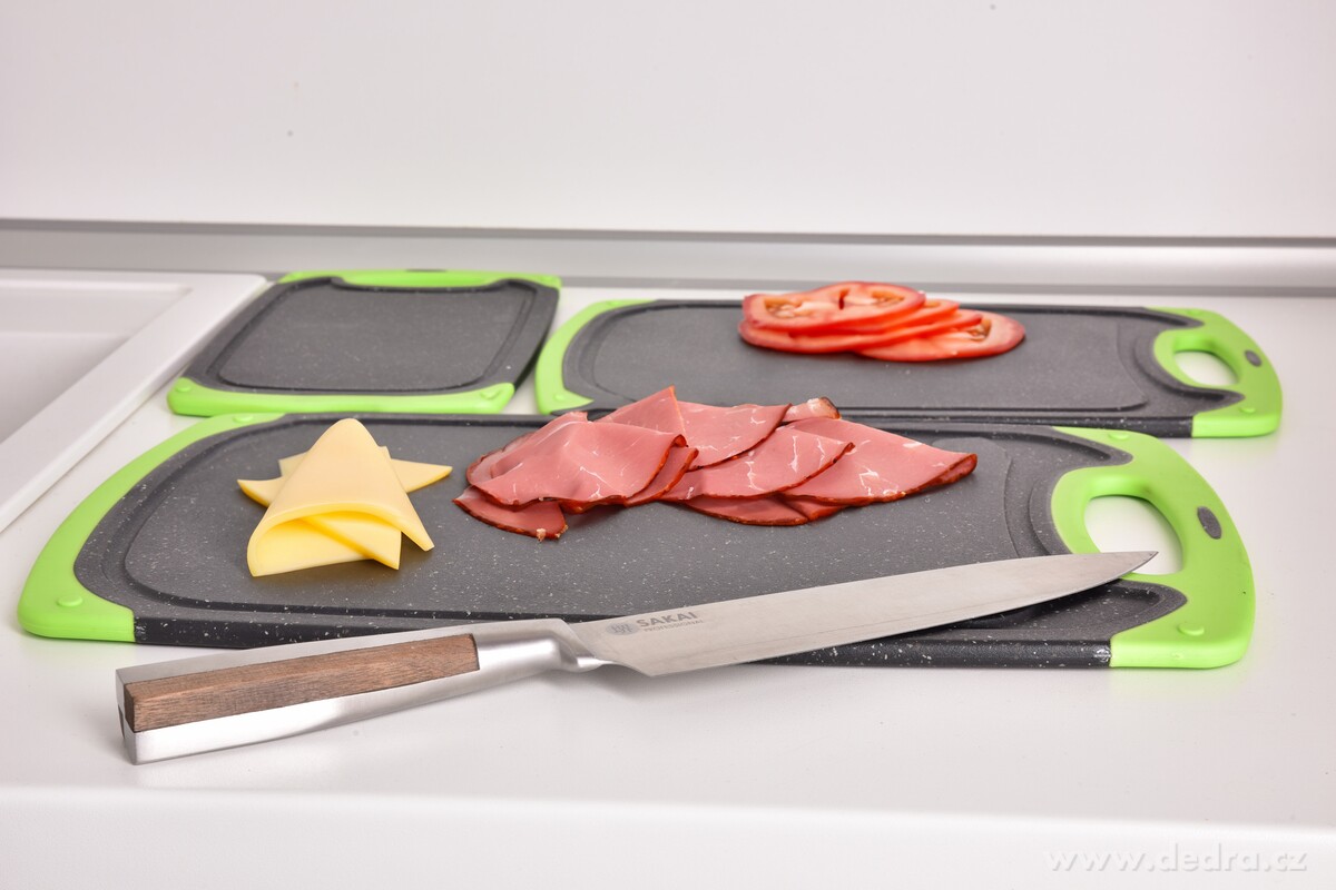 GOURMET, sada 3 oboustranných plastových prkének s protiskluzovým okrajem, zeleno-černá – náhled 4 | Grand Móda