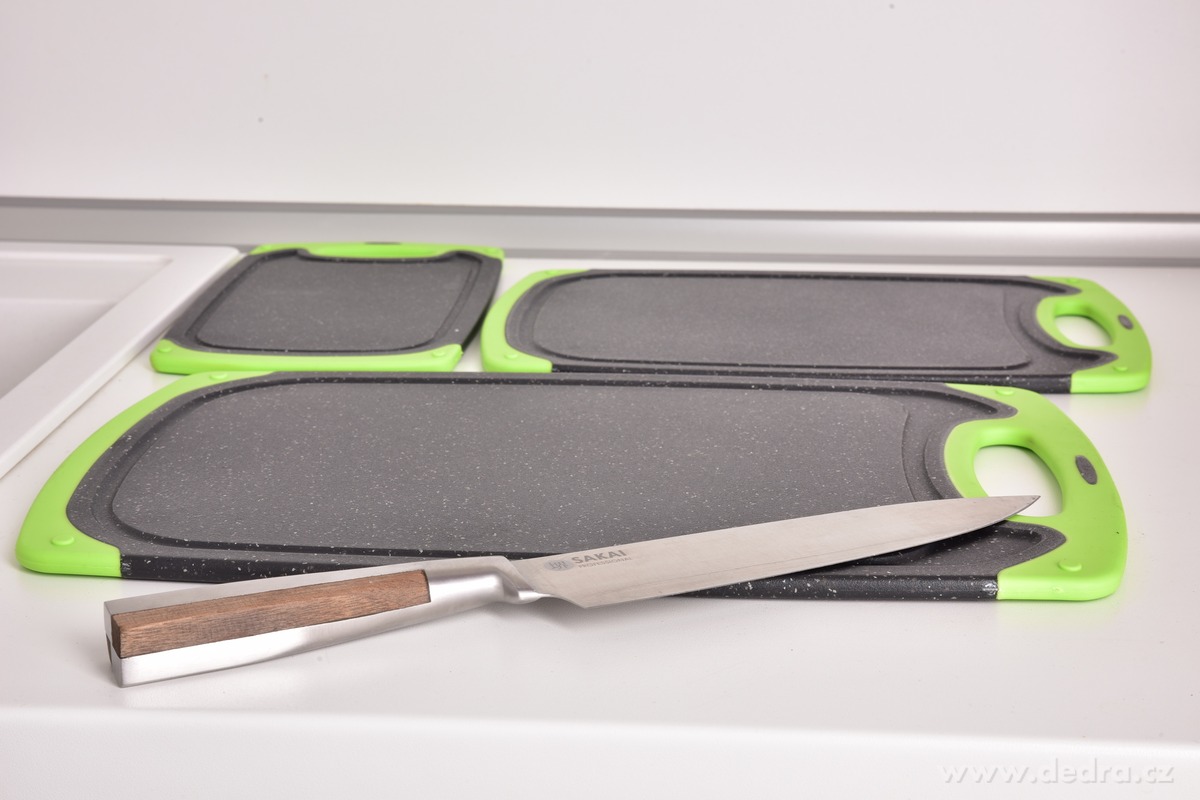 GOURMET, sada 3 oboustranných plastových prkének s protiskluzovým okrajem, zeleno-černá – náhled 6 | Grand Móda