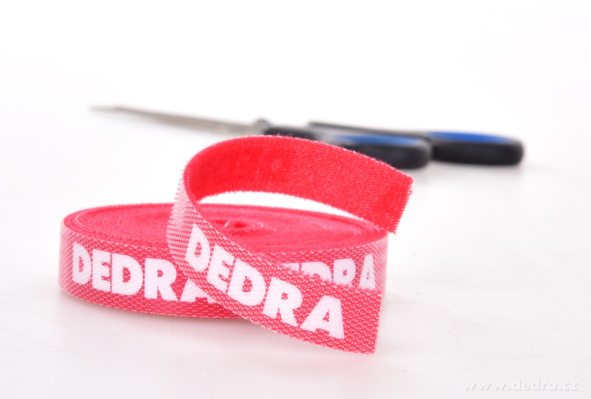 OFFICE | Organiz├ęr kabel┼» na such├Ż zip s logem | 3 m stahovac├ş p├íska na kabely | opakovan─Ť pou┼żiteln├í - obr├ízek 5 | Vychyt├ívky | Grand M├│da