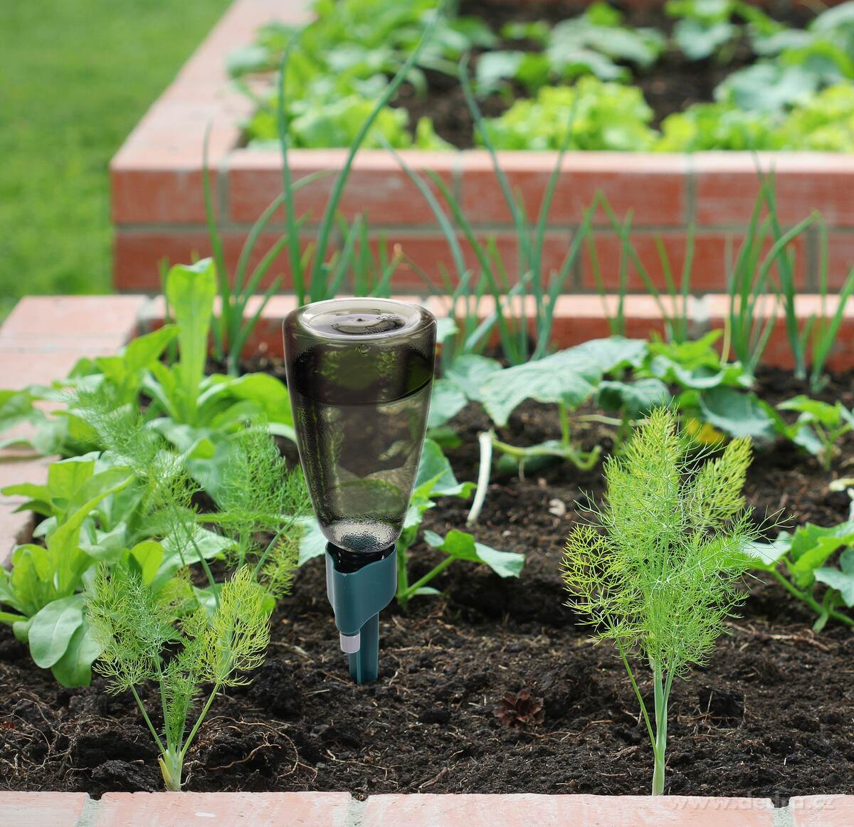 GoEco┬« | zavla┼żovac├ş hrot na kv─Ťtiny | pro PET lahev | 19 cm - obr├ízek 3 | Ostatn├ş pom┼»cky | Grand M├│da