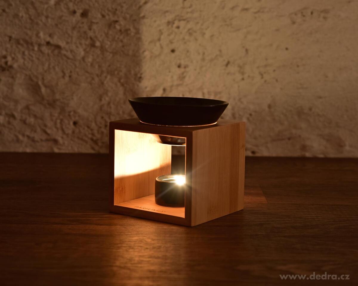 CUBORA | Aromalampa na bambusov├ęm stojanu | ─Źern├í keramika & p┼Ö├şrodn├ş elegance - hlavn├ş obr├ízek | Aromalampy | Grand M├│da