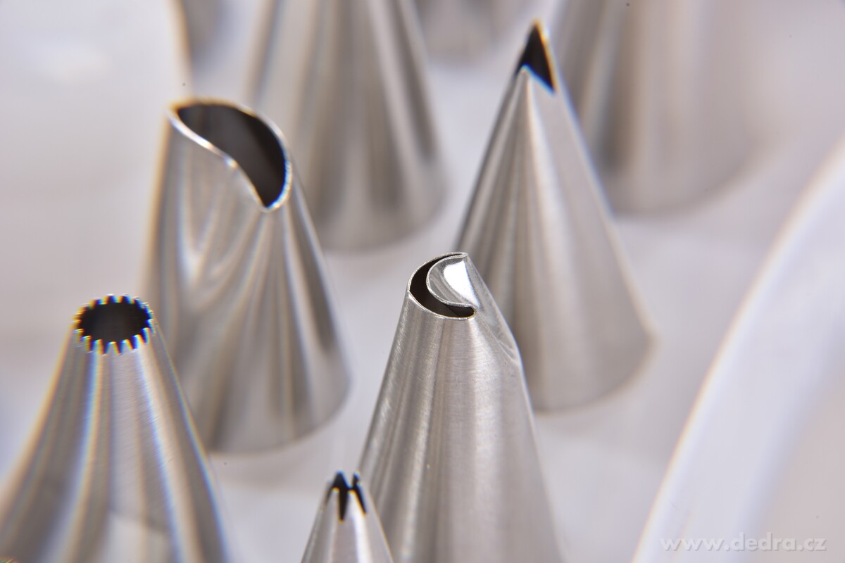 CREMO | cukr├í┼Ösk├ę ┼ípi─Źky s ├║lo┼żn├Żm kuf┼Ö├şkem | 28 ks - obr├ízek 5 | Zdoben├ş a cukr├í┼Ösk├ę pom┼»cky | Grand M├│da