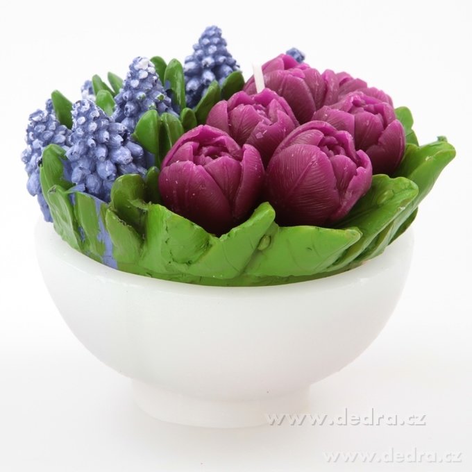 12 cm ručně malovaná dekorativní svíčka, tulipány a modřenec v misce | Svíčky | Grand Móda