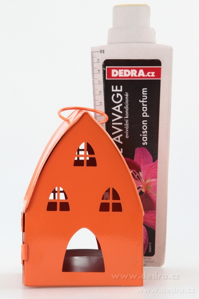 Kovová lucerna, v designu chaloupky – náhled 4 | Grand Móda