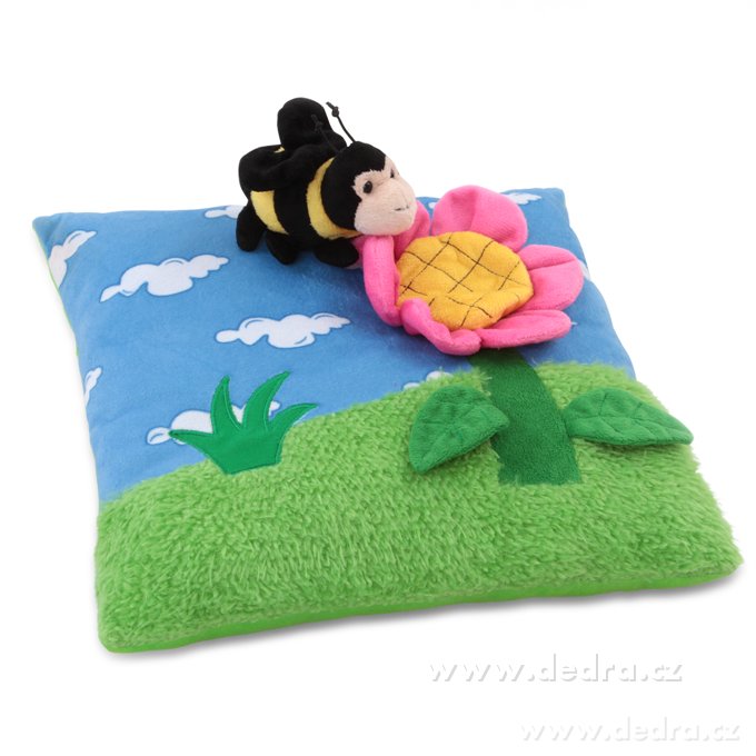 Plyšový polštářek s vyjímatelnou plyšovou včelkou – náhled 4 | Grand Móda