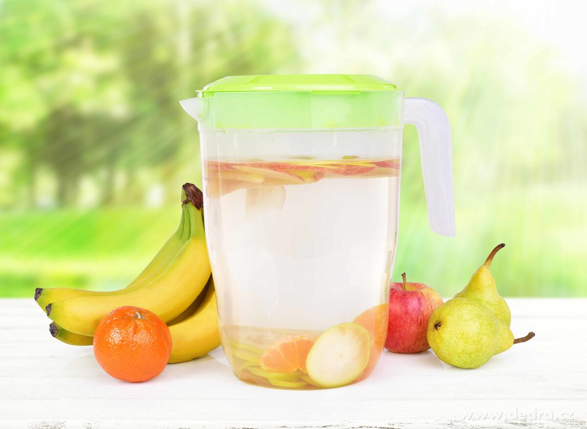 MEGA DŽBÁN, plastová konvice 3, 5 L s otočným víkem a odměrkou, na studené i teplé nápoje | Venkovní stolování | Grand Móda