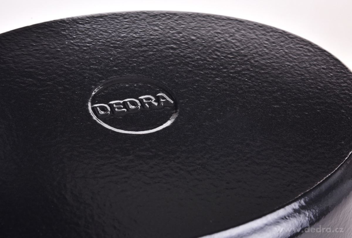 MASSIVE, litinový pekáč se samopodlévací poklicí, RÔTISSOIRE, 7 L, černý – náhled 6 | Grand Móda