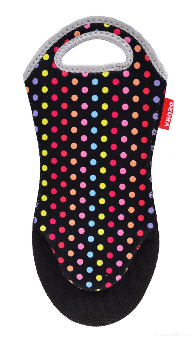 TERMOCH┼çAPKA | neoprenov├í kuchy┼łsk├í ch┼łapka | barevn├ę punt├şky | odoln├í do 260 ┬░C - obr├ízek 2 | Silikonov├ę pom┼»cky | Grand M├│da