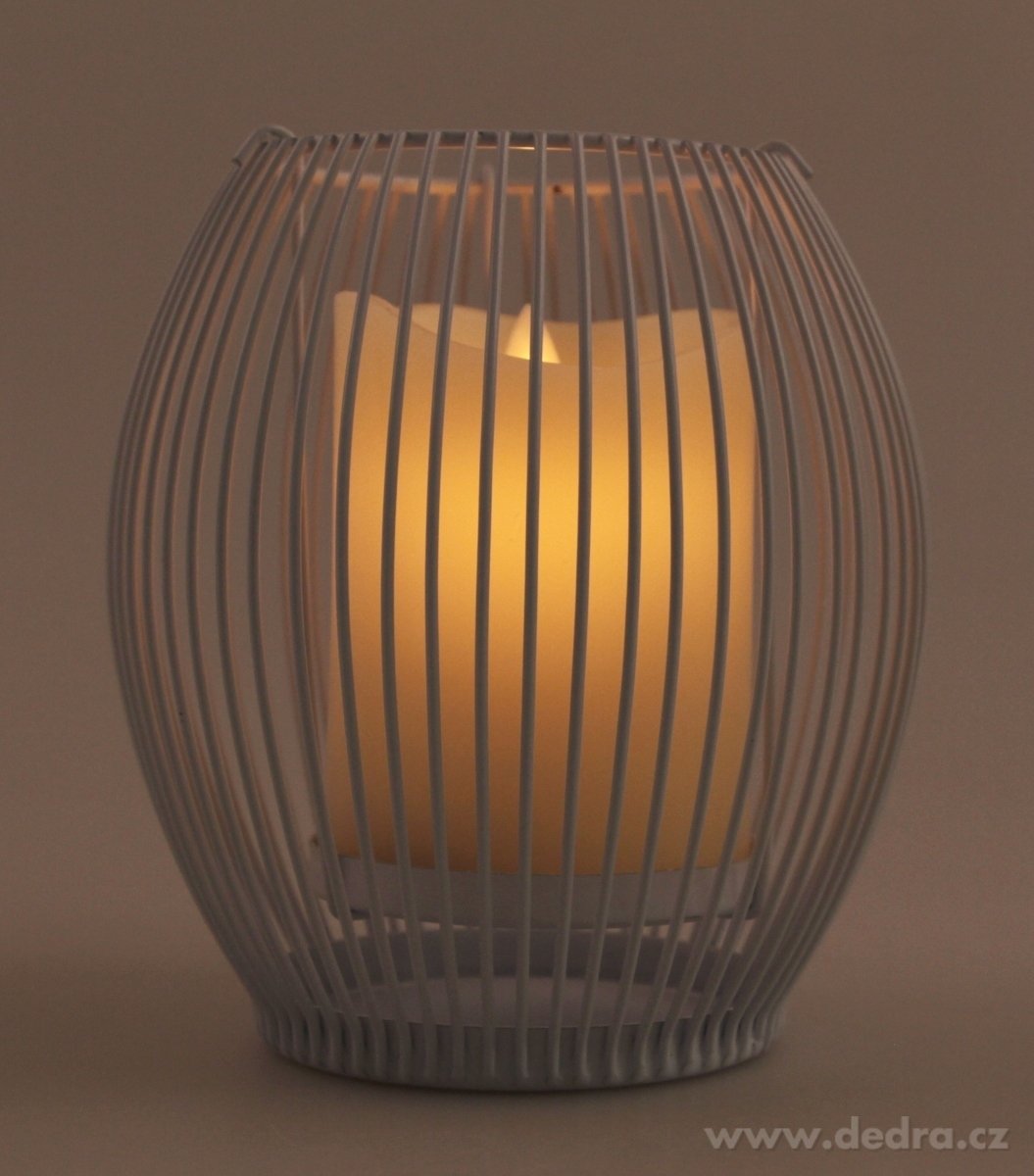 Kovový svícen na velké svíce, mřížkovaný – náhled 6 | Grand Móda