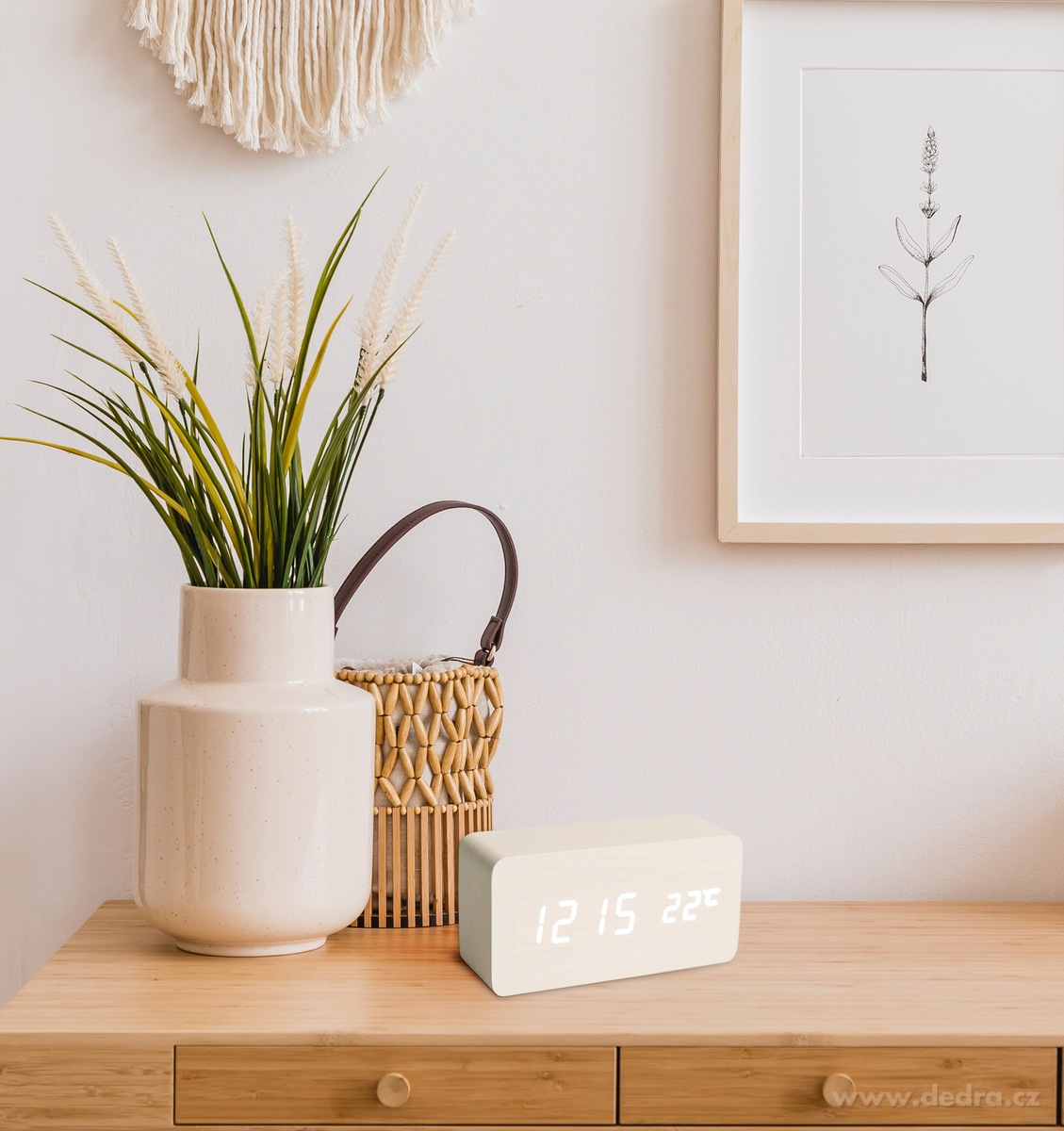 WOODOO CLOCK, digitální LED dřevěné hodiny s budíkem, čas, datum, teplota, zvukové ovládání – náhled 4 | Grand Móda