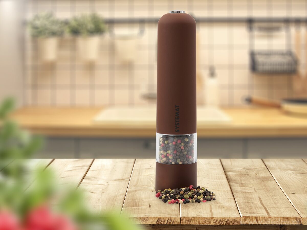 SYSTEMAT, XXL elektrický mlýnek na pepř, sůl a koření, LED osvětlení & nastavitelná hrubost, keramický mechanismus – náhled 3 | Grand Móda