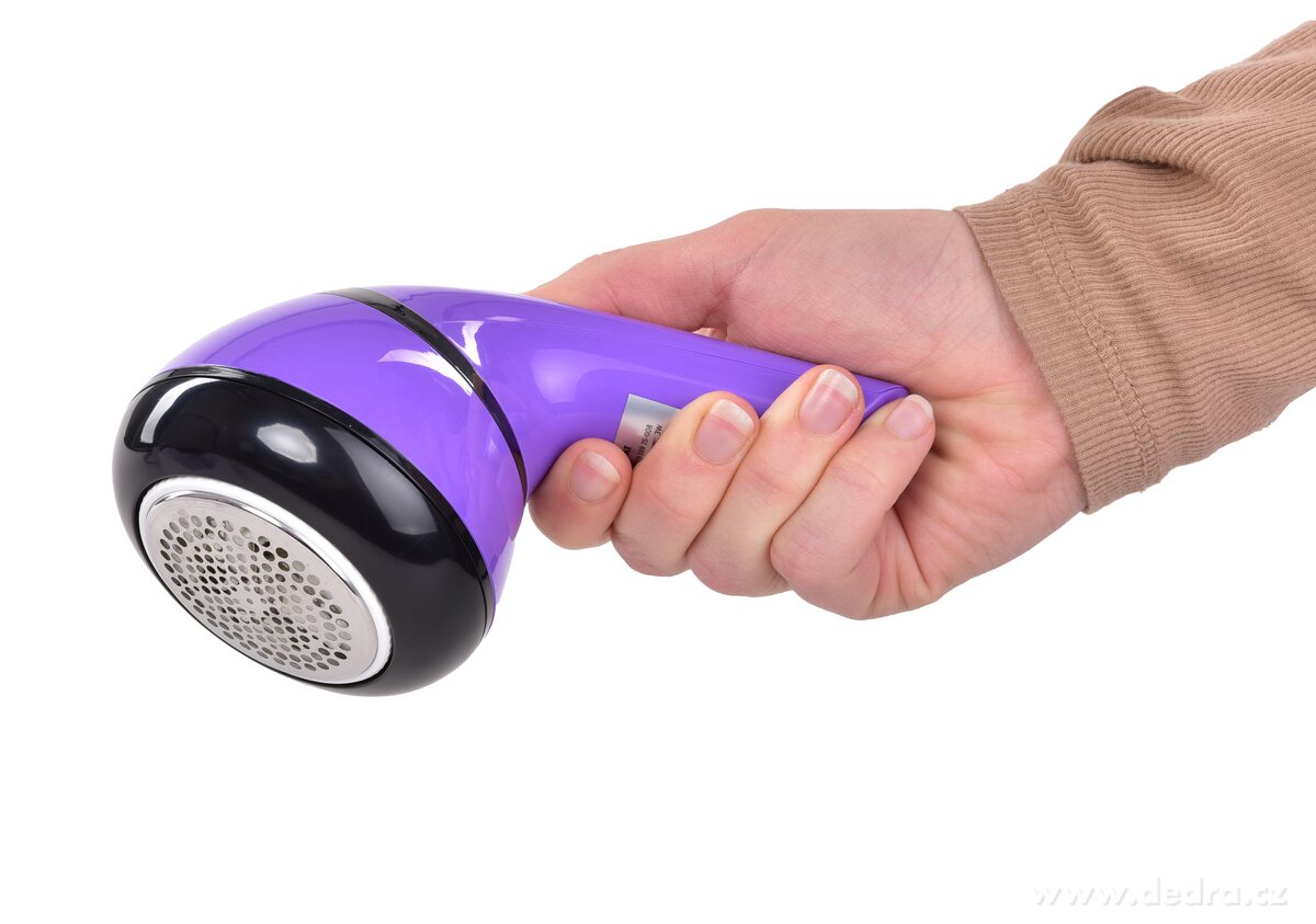 ŽMOLKOŽROUT, USB odstraňovač žmolků a nití, dobíjecí textilní holicí strojek s nástavcem – náhled 2 | Grand Móda