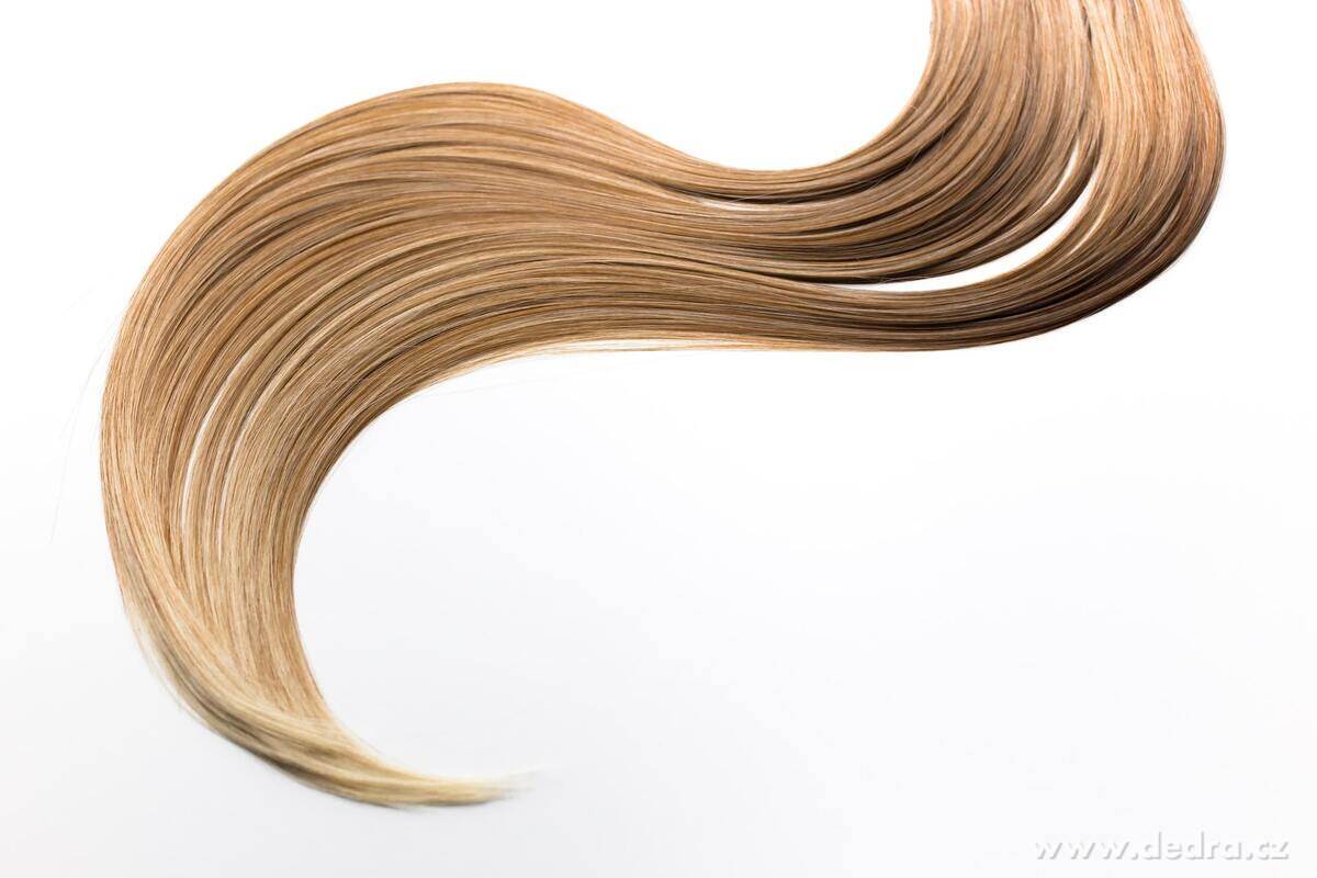 SADA 1+1 | DANDRUFF CONTROL | ┼íamp├│n & kondicion├ęr proti lup┼»m a p┼Öi seboree s Kam├ęliov├Żm olejem, P┼íeni─Źn├Żmi proteiny & Ziziphus Joazeiro - obr├ízek 5 | ┼áampony | Grand M├│da