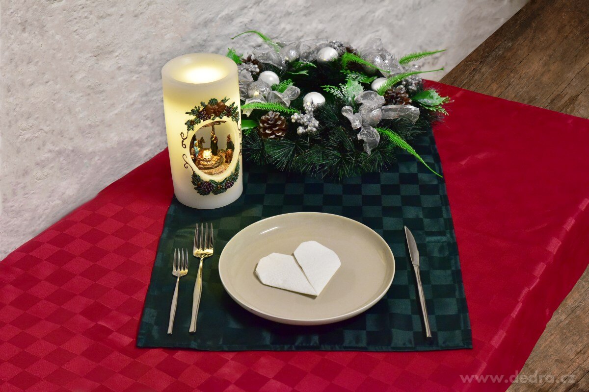 KÁRO UBRUS, 140 x 140 cm – náhled 4 | Grand Móda